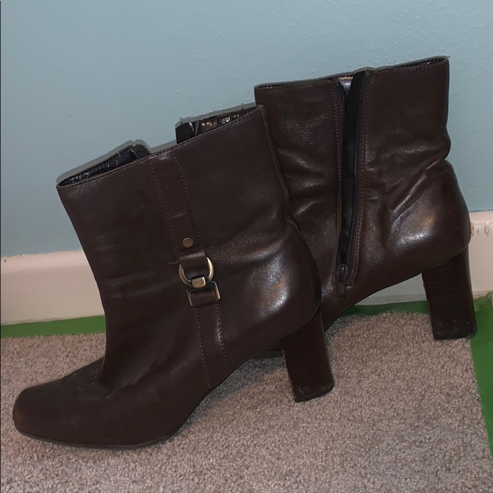 Ankle high brown boots